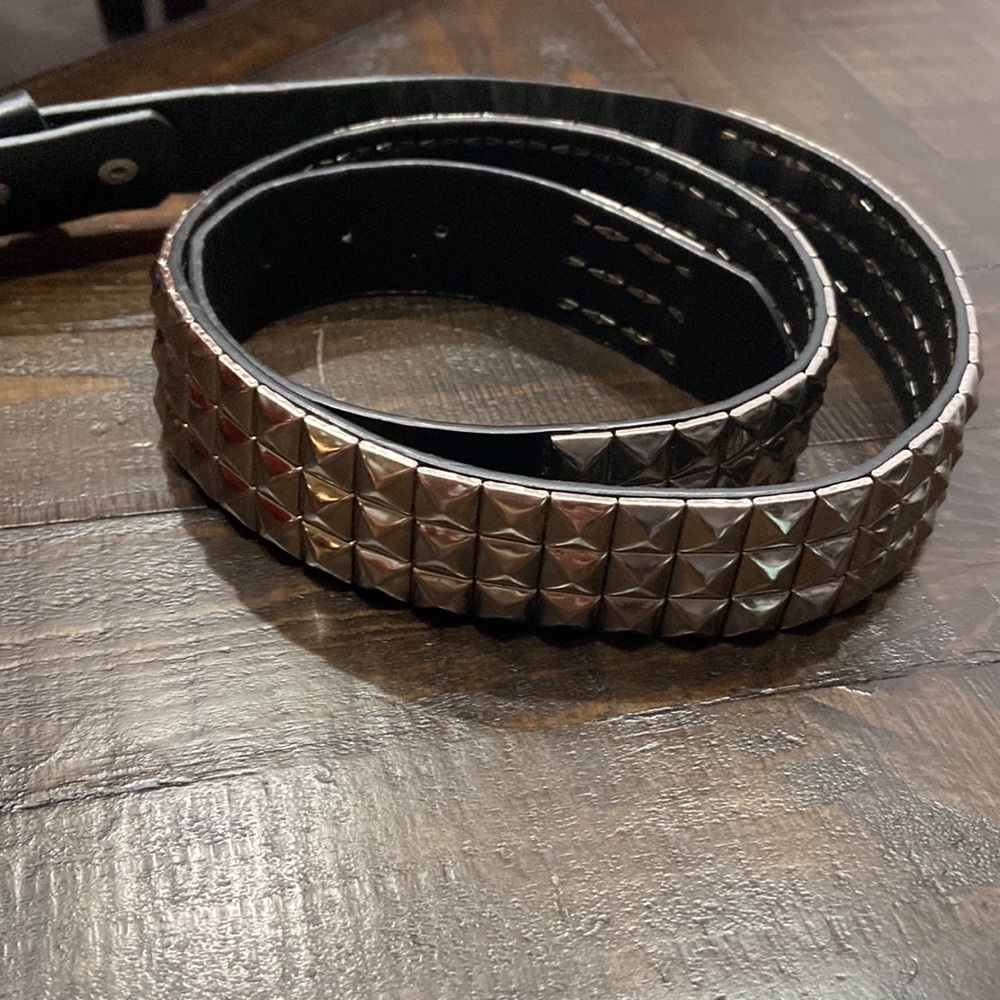 Belt - Picture 2 of 5